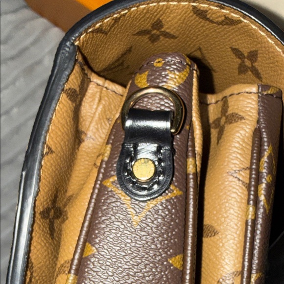 Louis Vuitton Handbags - Additional photos for Pochette Métis